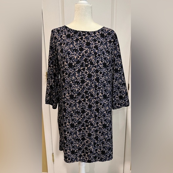 Old Navy Dresses & Skirts - Old Navy Women’s Floral Dress Long Sleeve Purple Black Size medium